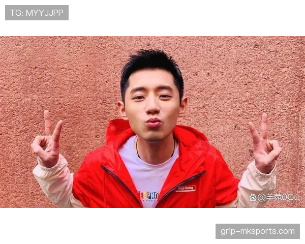 张继科这生活真让人猜不透,赛场上拼命狂飙,下了场却像换了个人似的层次感太大了! 张继科这生活真让人猜不透,赛场上拼命狂飙,下了场却像换了个人似的层次感太大了!