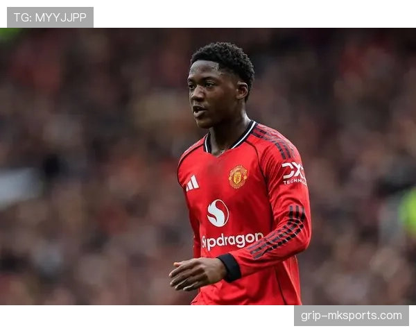 曼联建队逻辑问题显现，影响球队当前阶段稳定性与竞争力表现